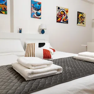 sweet-dream-apartment.sicilyhotelsitaly.net/