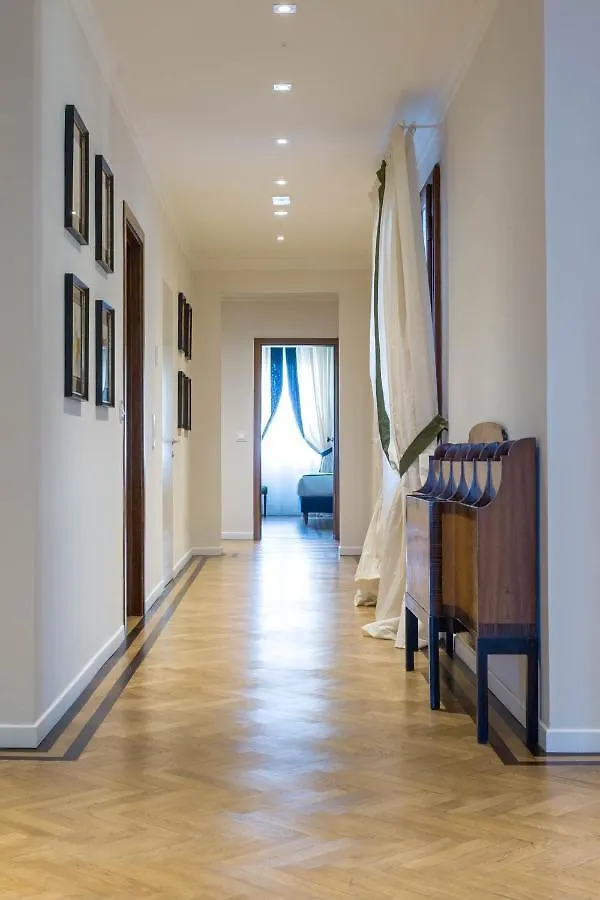 Bed & Breakfast Flor In Florence