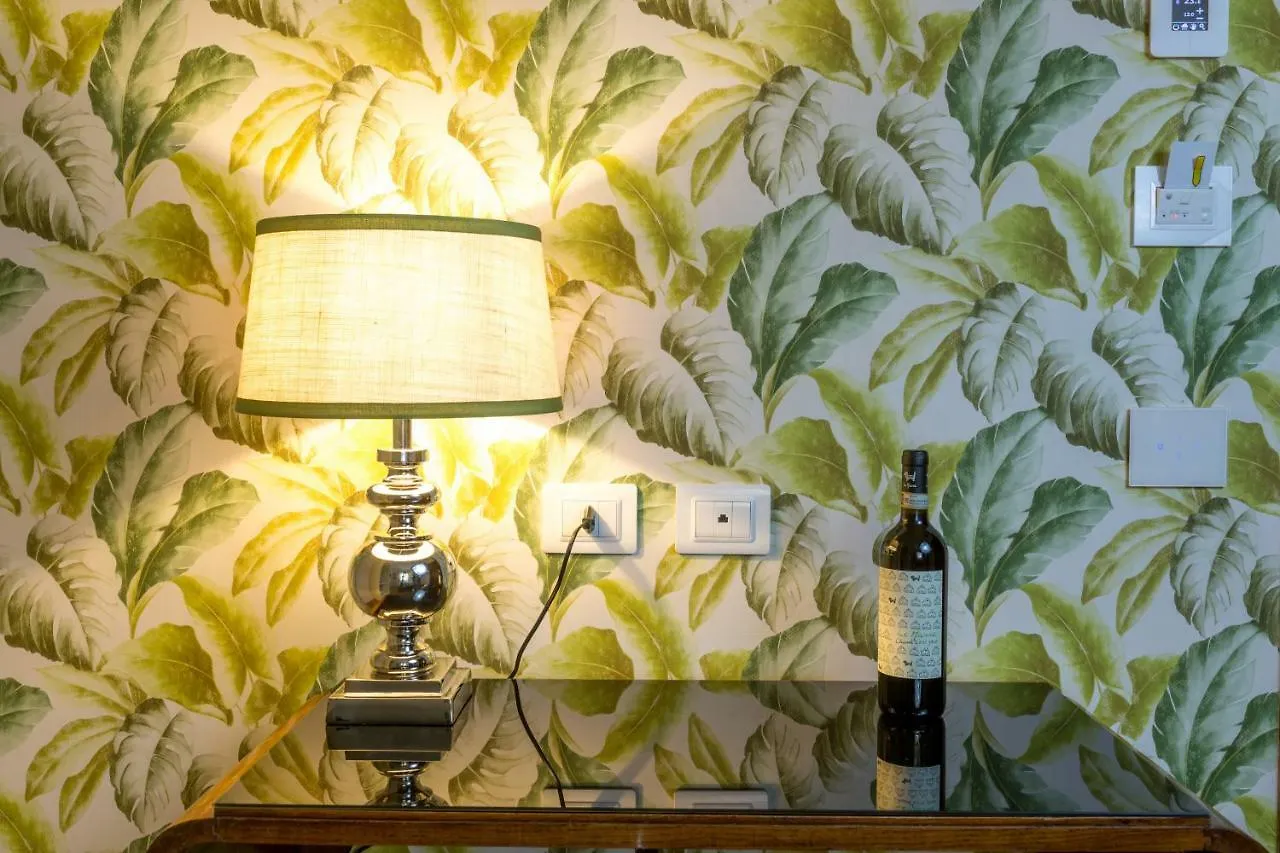 *** Bed & Breakfast Flor In Florence Italy